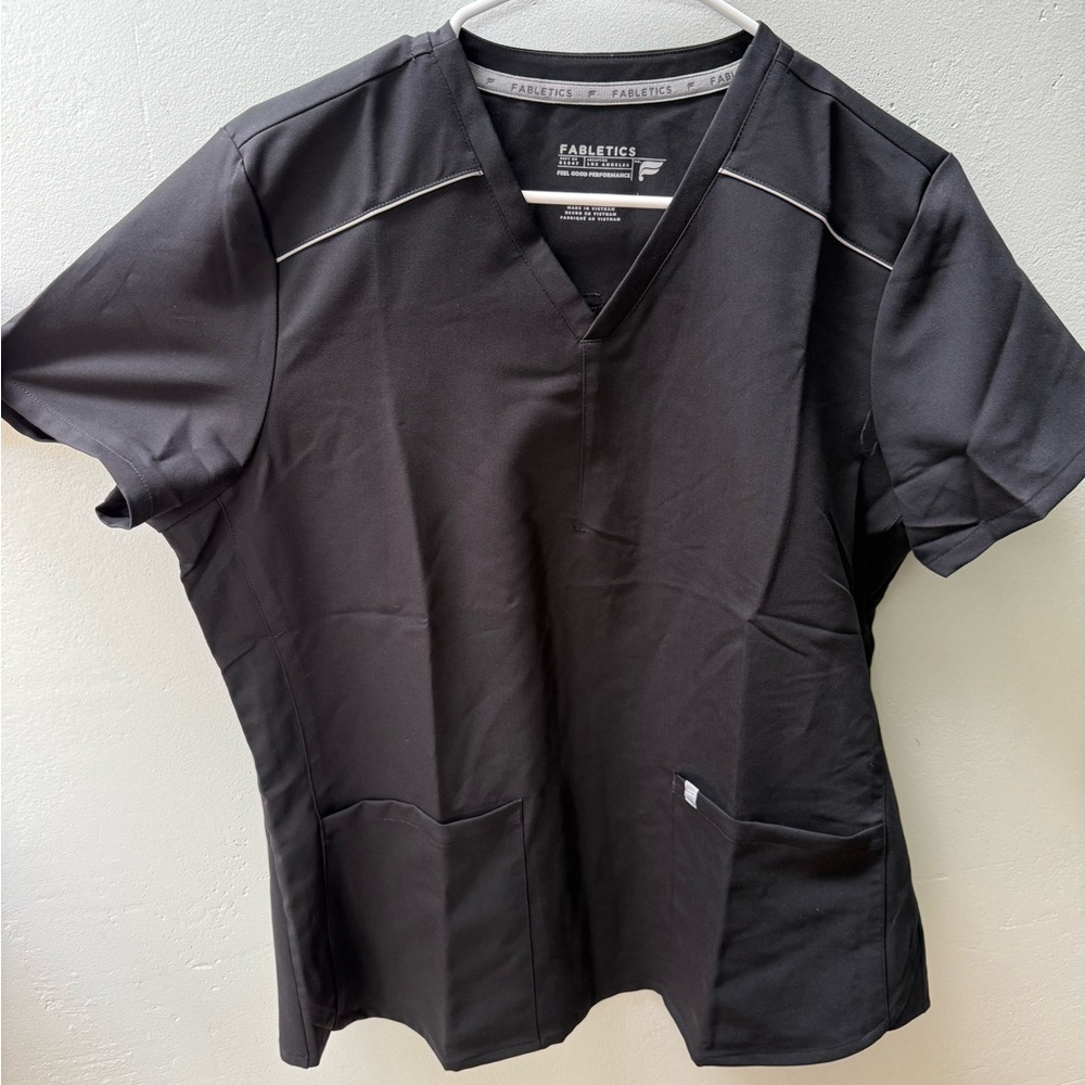 Method 2-Pocket Scrub Top (Reflective)